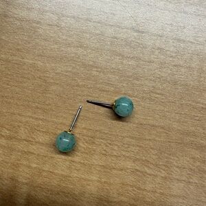 Elegant Green Stud Earrings